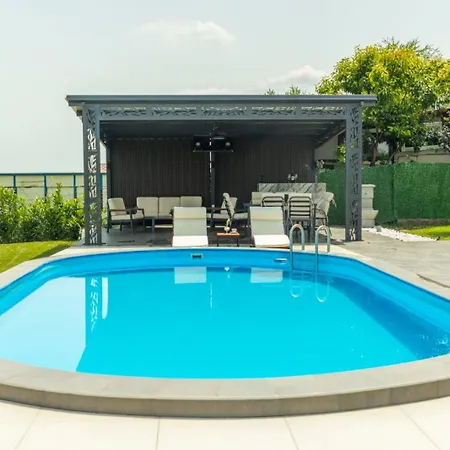 Apartment Grof